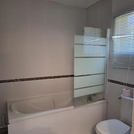 Сasa de vacaciones Maison Tout Confort